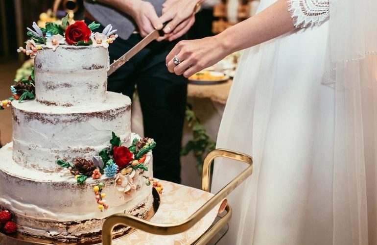 Alegerea tortului pentru nunta