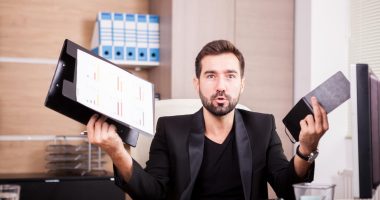 Rolul real al unui broker de credite când vrei un împrumut bun, nu doar rapid