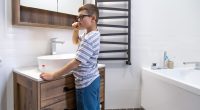 Baterie pe perete sau pe lavoar, cum alegi varianta potrivită pentru baia ta
